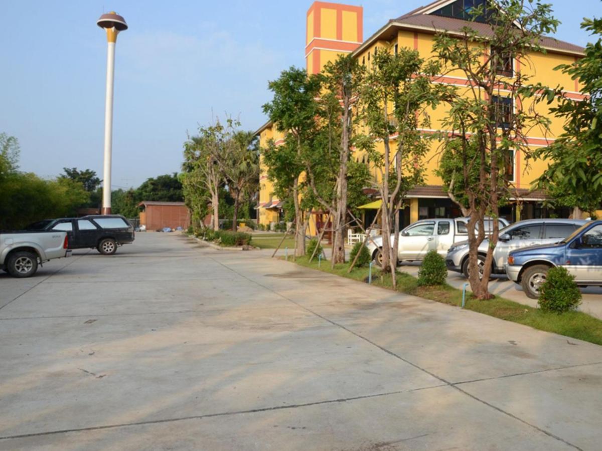 Boonme Heritage Phitsanulok Exterior foto