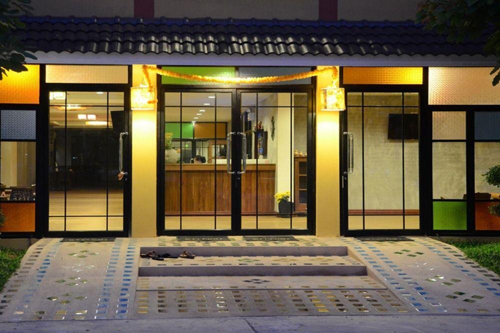 Boonme Heritage Phitsanulok Exterior foto